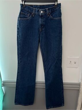VINTAGE WOMEN'S LEVIS 517 BOOT CUT SLIM FIT BOOT CUT SIZE 5 MED JR.